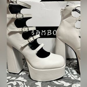 Platform strappy heels size 9